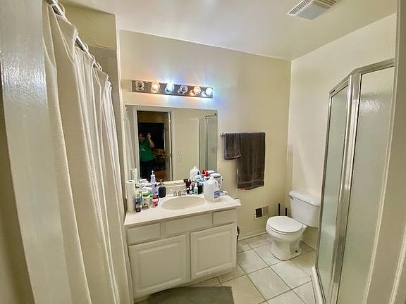 5th image of 1534 N Hudson Ave APT 1S