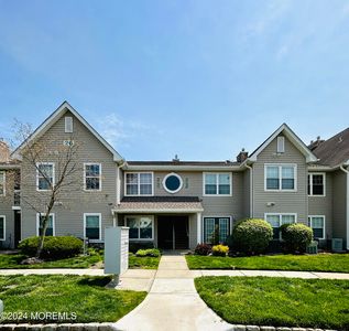 76 Des Moines Court, Tinton Falls, NJ, 07712