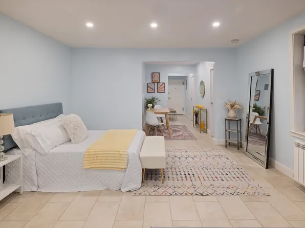 25 Indian Road image 4 of 11