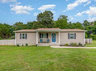 134 School Rd, Vanleer, TN 37181