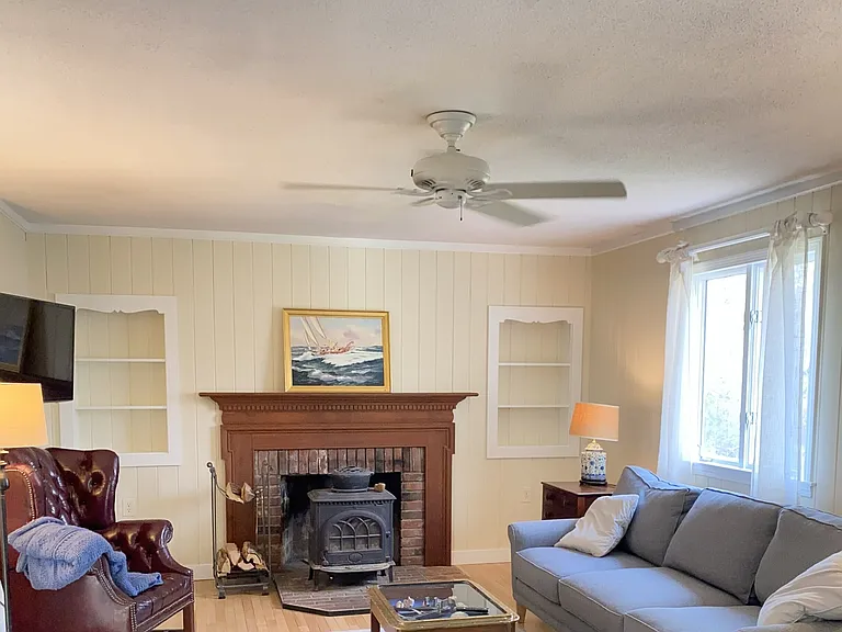 10 Riverbend Dr — Photo 7