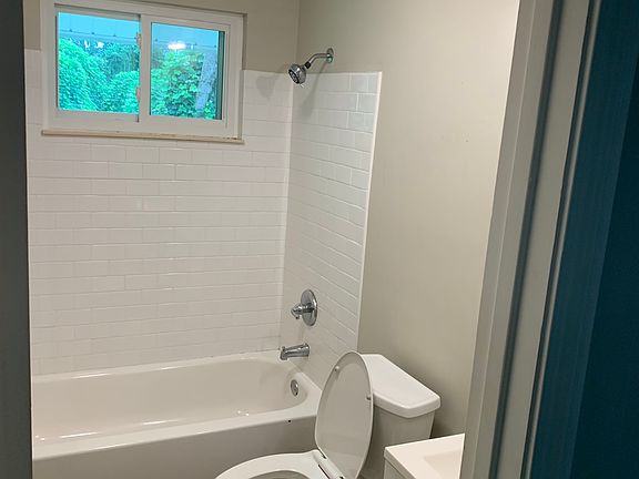 2nd image of 3300 Valley View Dr N #10869402