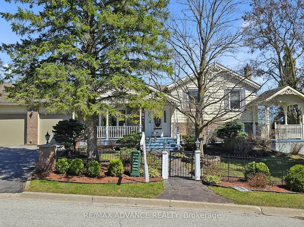 23 W Park Hts, Georgina, ON L4P 3T9