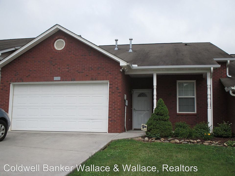 1st image of 923 Webster Groves Ln