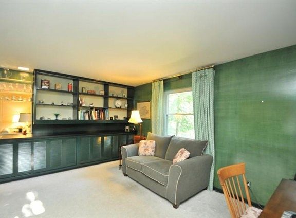 5th image of 2918 Observatory Ave Unit 2