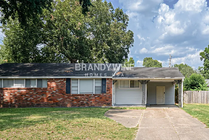3 bed, 2.0 bath, 1246 sqft, $1,499 — Photo 2
