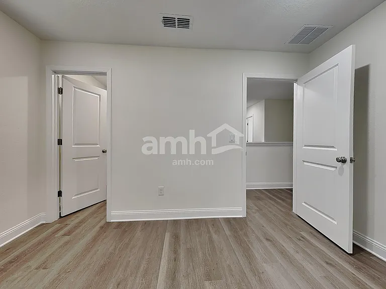 12602 Durbans Point Pl — Photo 11