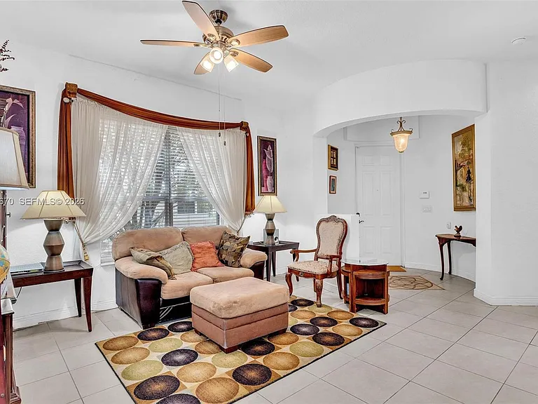 14044 SW 54th St — Photo 36