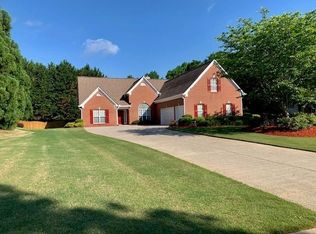 8725 Meadowgrove Ln, Gainesville, GA 30506