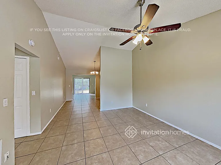 6829 Compass Ct — Photo 3