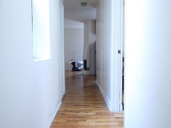 4th image of 171 W 83rd St APT 3B