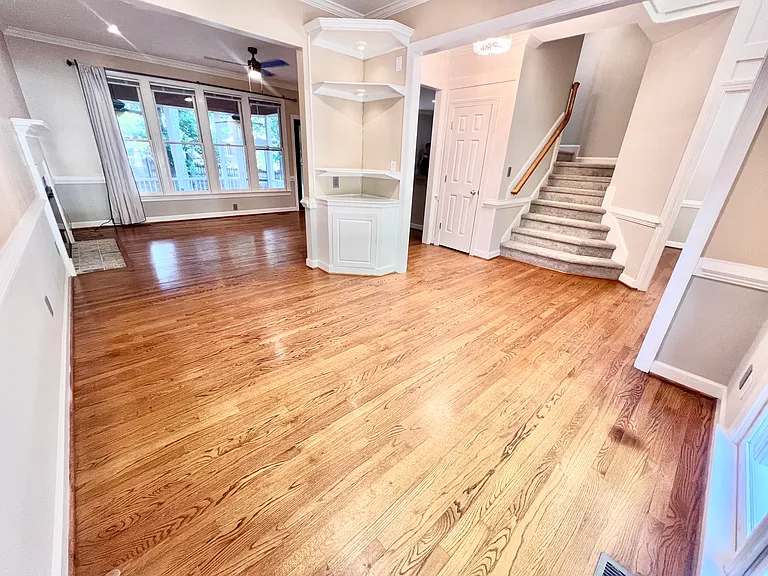 Living room/Dinning room optional