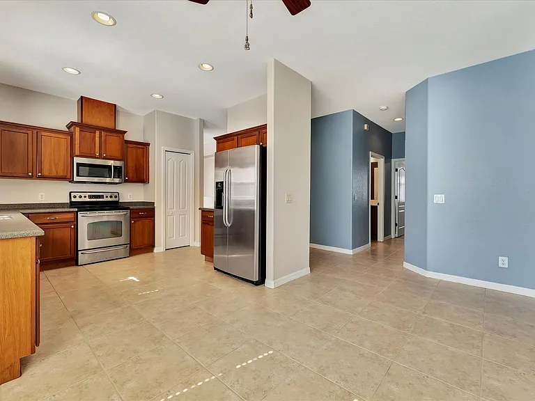 2159 Chenille Ct — Photo 9