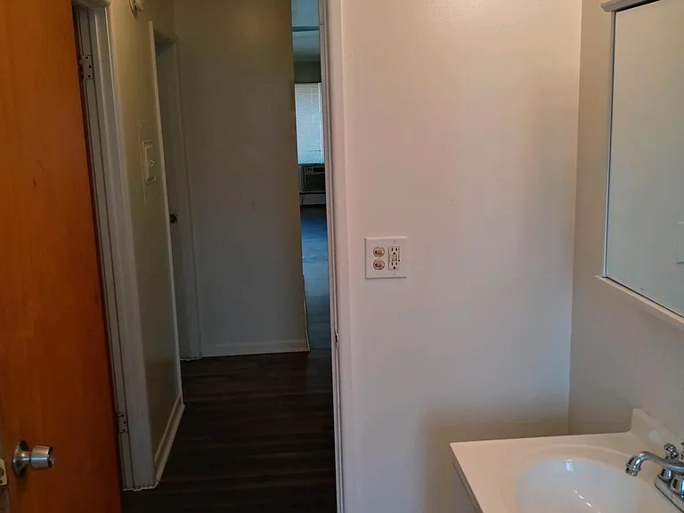 766 N Linden Ave #109 — Photo 15