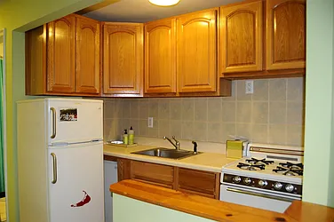 Rented by Peter Ashe