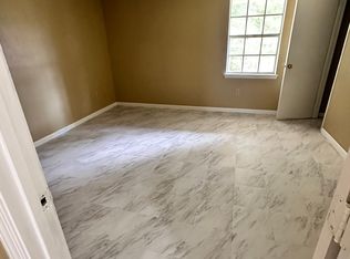 1224 Beverly Hills Rd, Hattiesburg, MS 39401