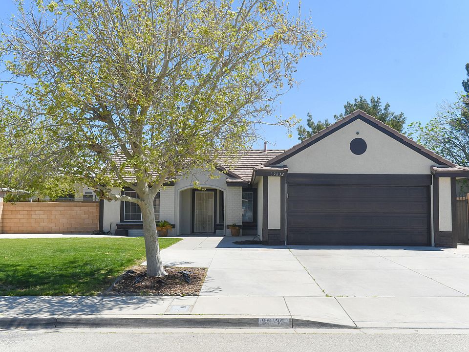 1st image of 37632 42nd St E