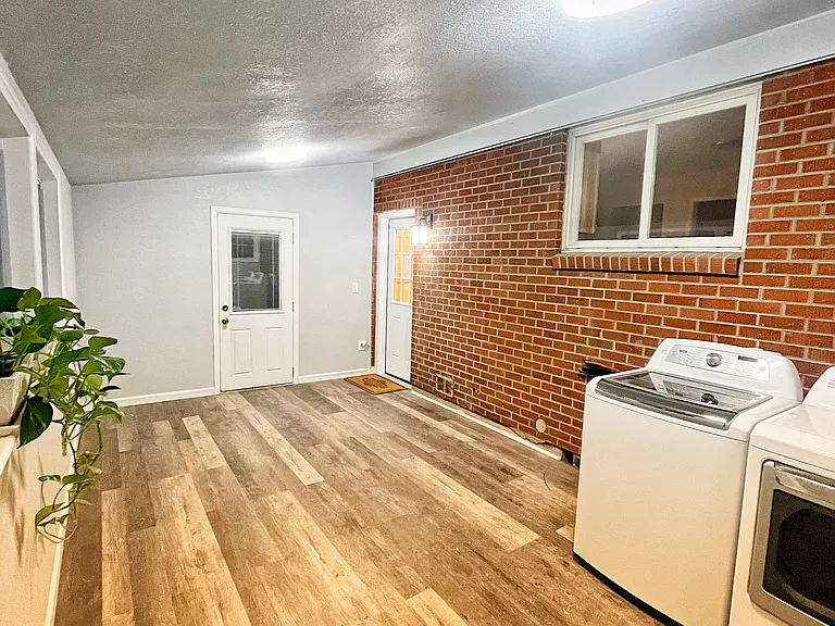 659 Winona Ct #2 — Photo 12