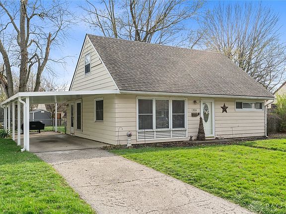 2nd image of 1024 Mendota Ct