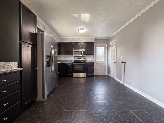 2nd image of 4116 Buenaview Ct