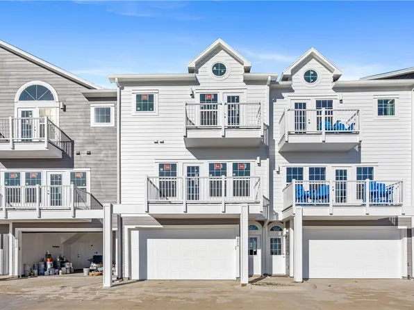 14814 Whitecap Blvd, Corpus Christi, TX 78418