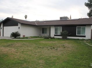 2021 Carlton St, Bakersfield, CA 93309