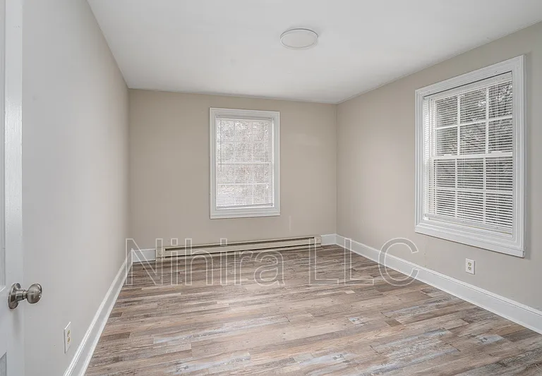 814 Sunset Ave #1 — Photo 13