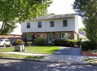 135 Duane St, Jamesburg, NJ 08831