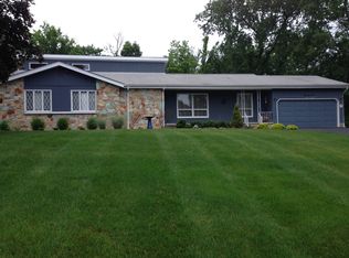 25 Kennedy Ter, Middletown, NY 10940