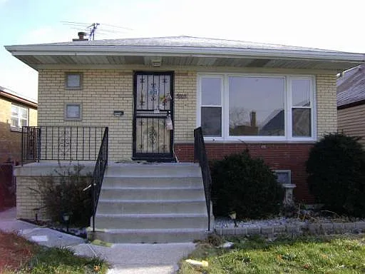 5005 S Lockwood Ave photo 1