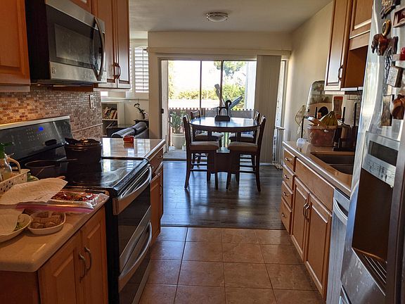 kitchen and dinning room