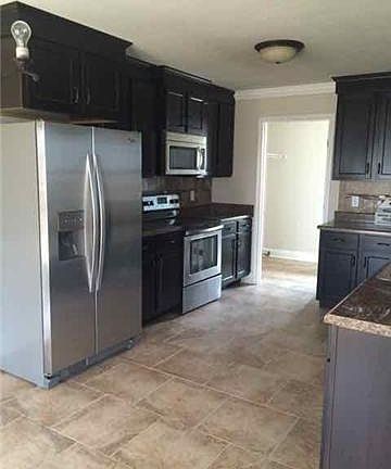 4th image of 304 Fox Xing Lot 304