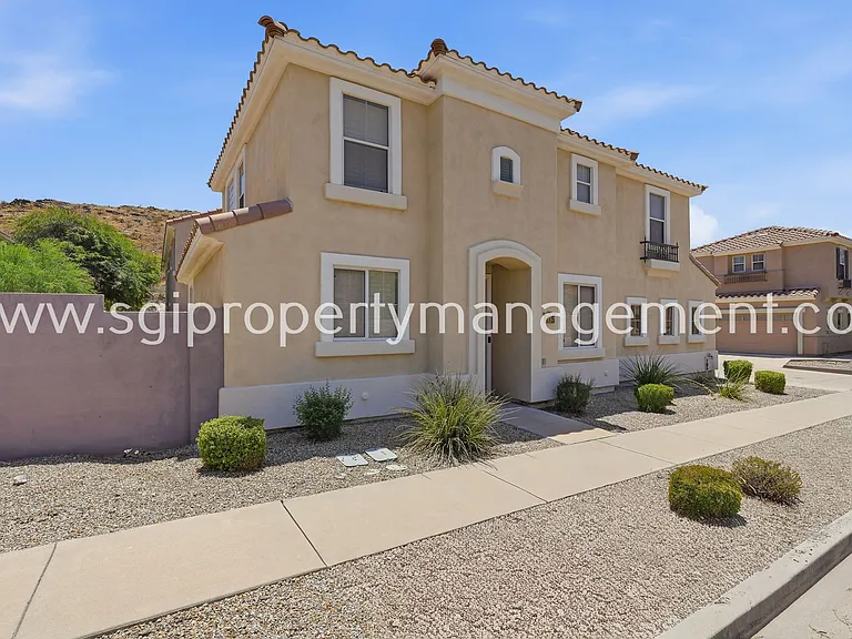 115 W Mountain Sage Dr — Photo 2