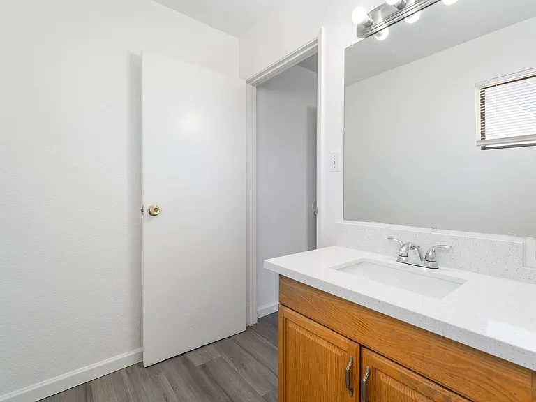 6982 Hopkins Dr #C — Photo 24