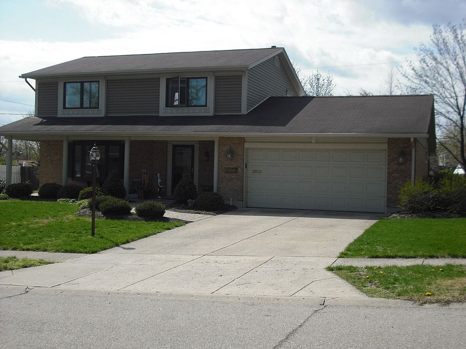 1st image of 322 Carpenter Dr