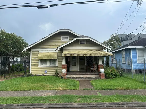 3618 McIlhenny St, Houston, TX 77004