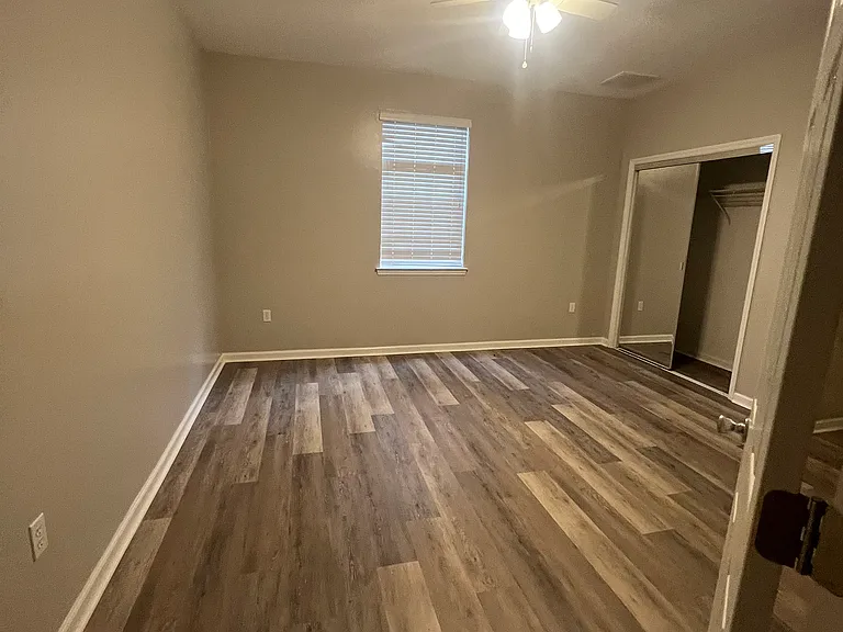 2601 Hartsfield Rd — Photo 10