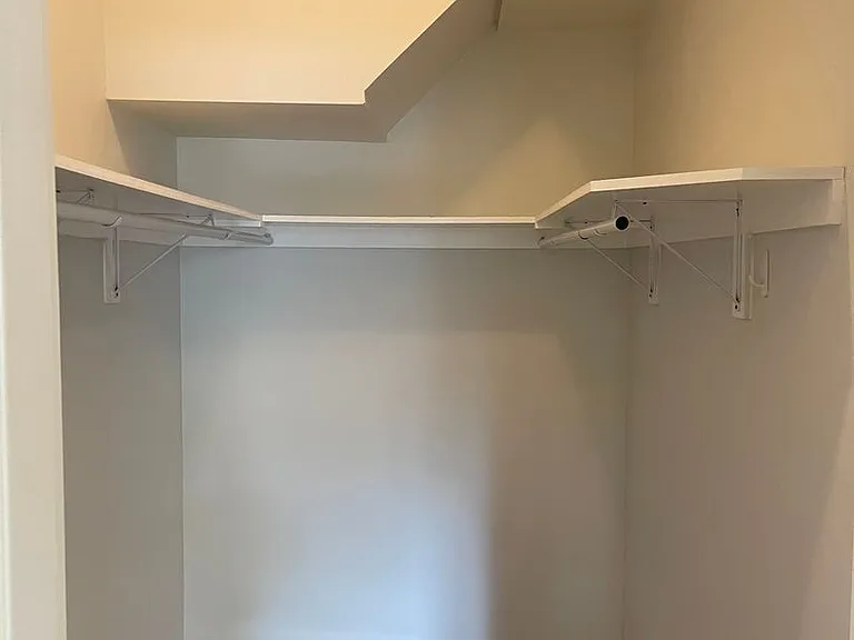 5031 Hazel Ave — Photo 12
