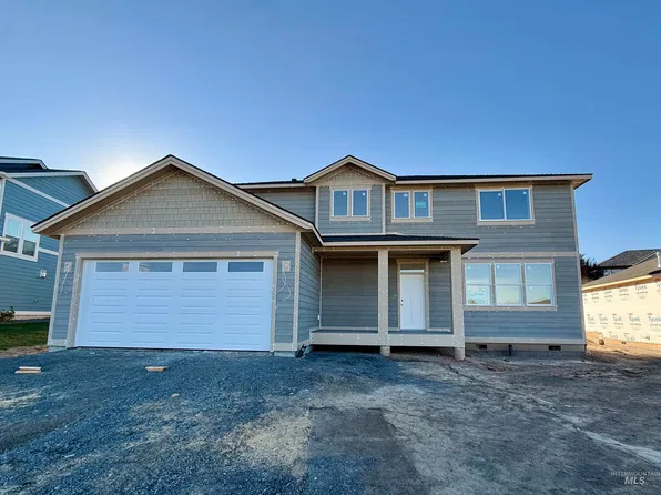 2457 E 3rd St, Moscow, ID 83843