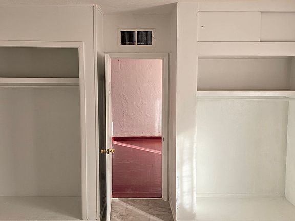 5th image of 3117 Cypress Ave
