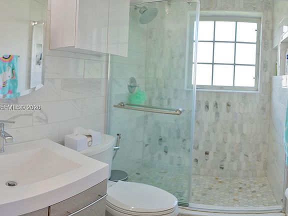 3rd image of 1535 Baracoa Ave