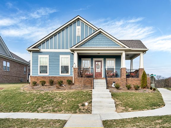 2nd image of 2221 Vineyard Garden Ln