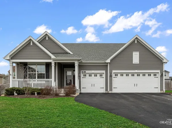 3638 Emerald Rd, Elgin, IL 60124