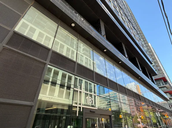 181 Dundas St E, Toronto, ON