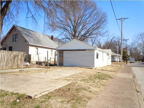 4th image of 1229 S Kentucky Ave