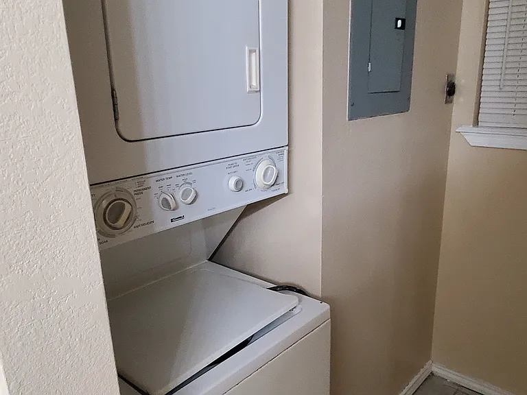 1800 Oasis Dr #102 — Photo 7