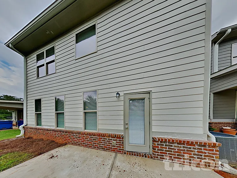 142 Daisy Cir — Photo 15