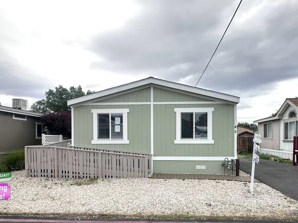 2850 Airport Rd #18, Carson City, NV 89706