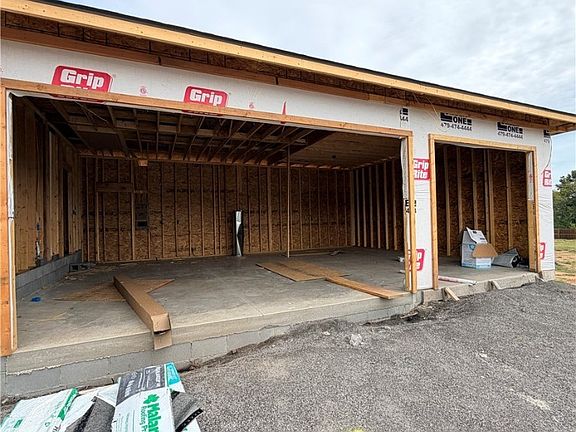 5th image of 7321 Jase Ln