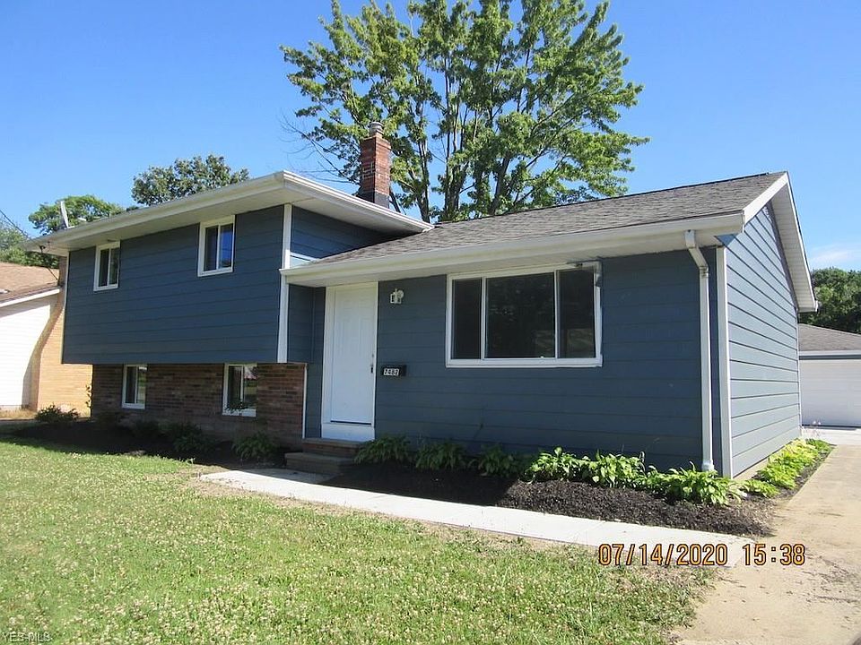 1st image of 7482 Dahlia Dr